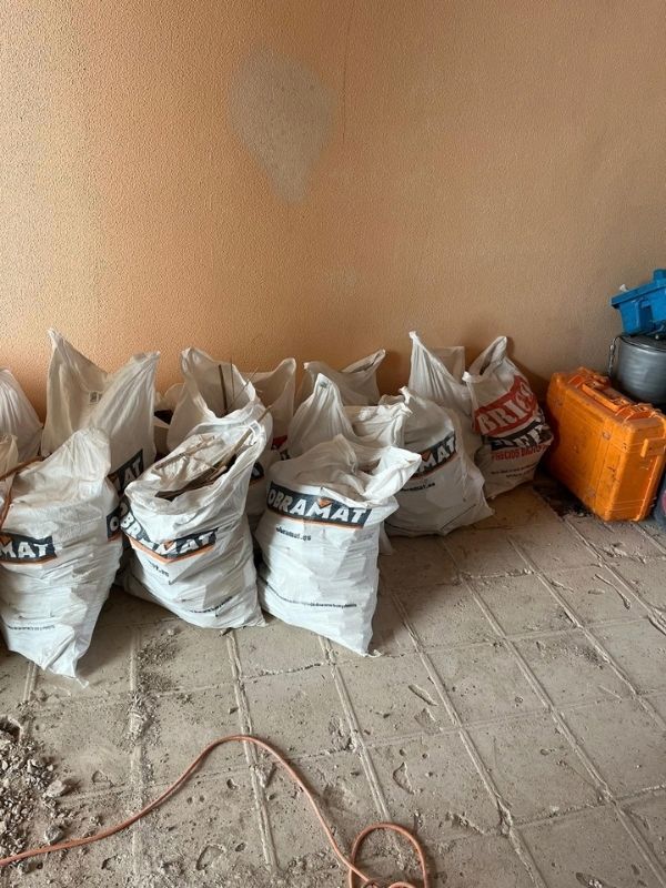 Interior wall demolition during structural apartment renovation in Palma.